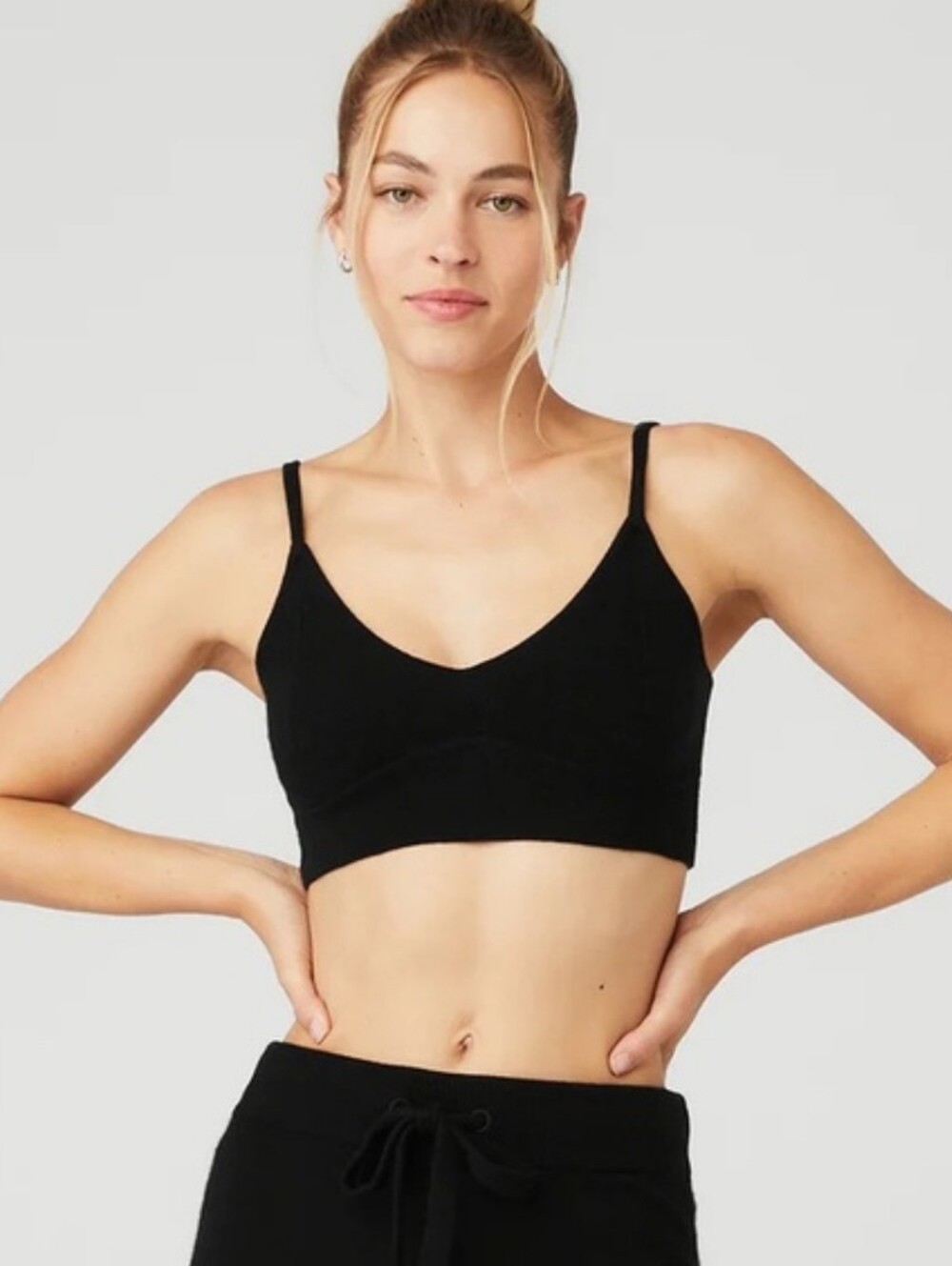 Alo Yoga Cashmere Jet Set Bra in Black XS Quite Luxury Athlesure Bralette